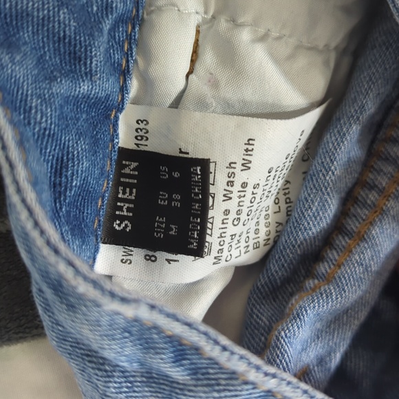 Jean shorts - Picture 3 of 3